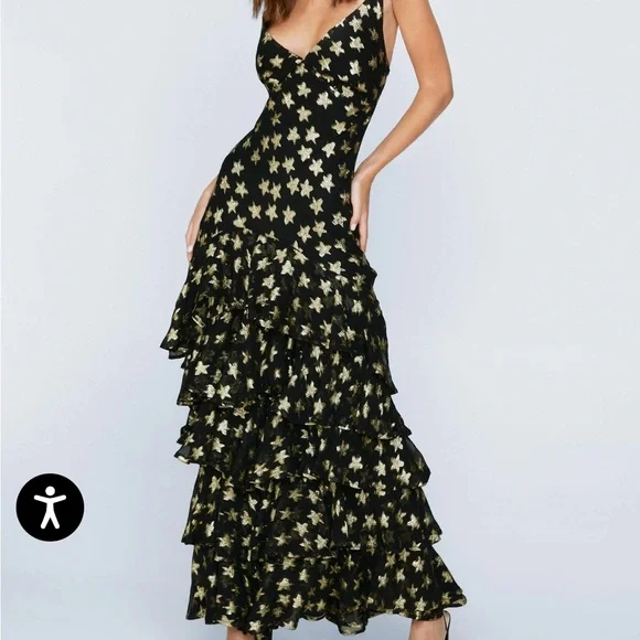 Nasty Gal NWT  petite metallic , tiered star print maxi dress size US-2 - Picture 2 of 13